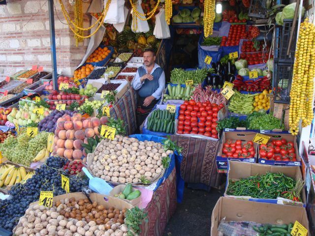 shop-fruit-veg-market.jpg