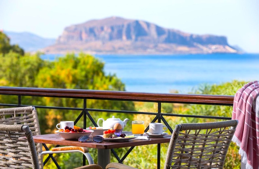 Iris Beach Hotel, Monemvasia