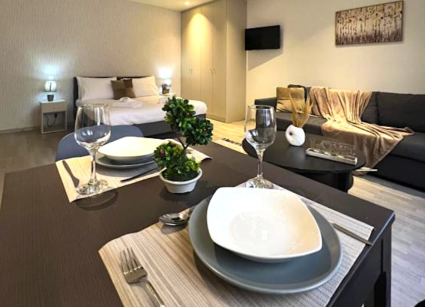 Athenian Retreat Apartments